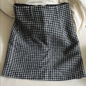 & Other Stories Black and White Houndstooth Skirt